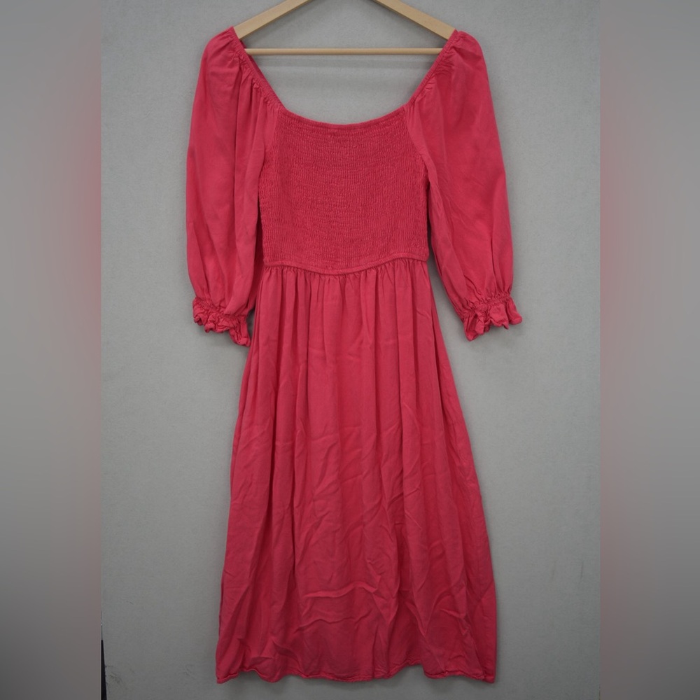 Elegant Coral Midi Dress